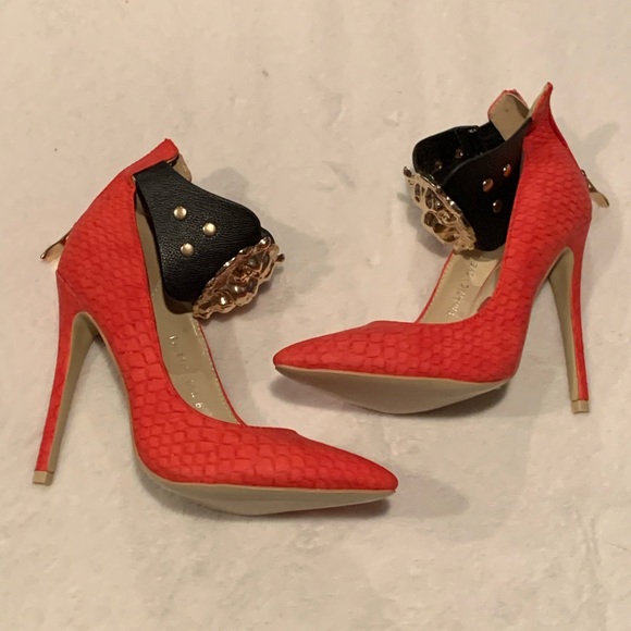 FINAL OFFER‼️BEAUTIFUL HEELS ❤️ - Picture 2 of 7